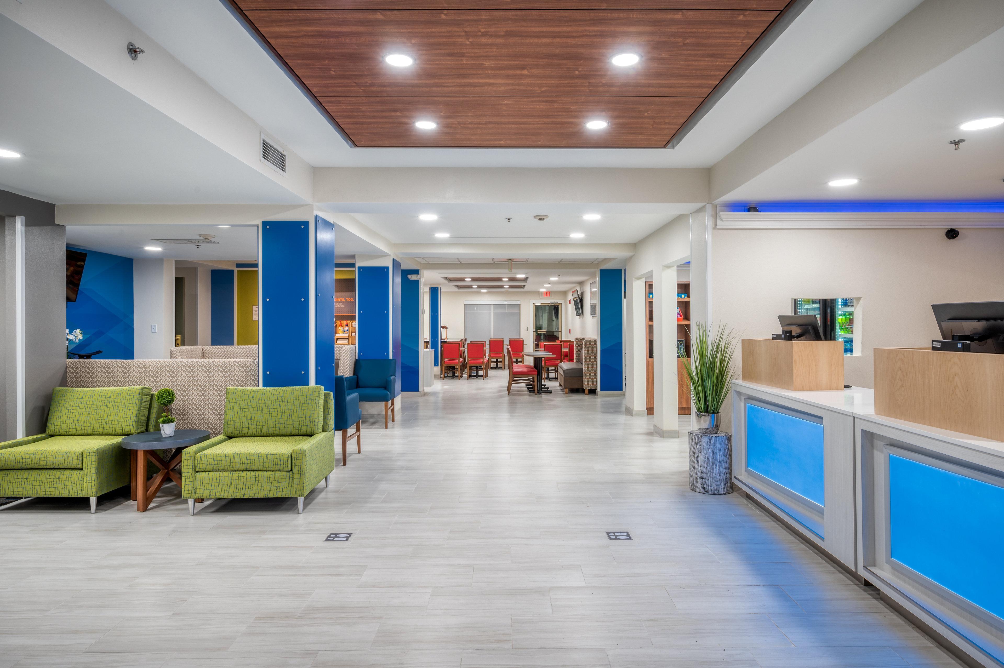 Holiday Inn Express Hotel & Suites Greenville By Ihg Dış mekan fotoğraf