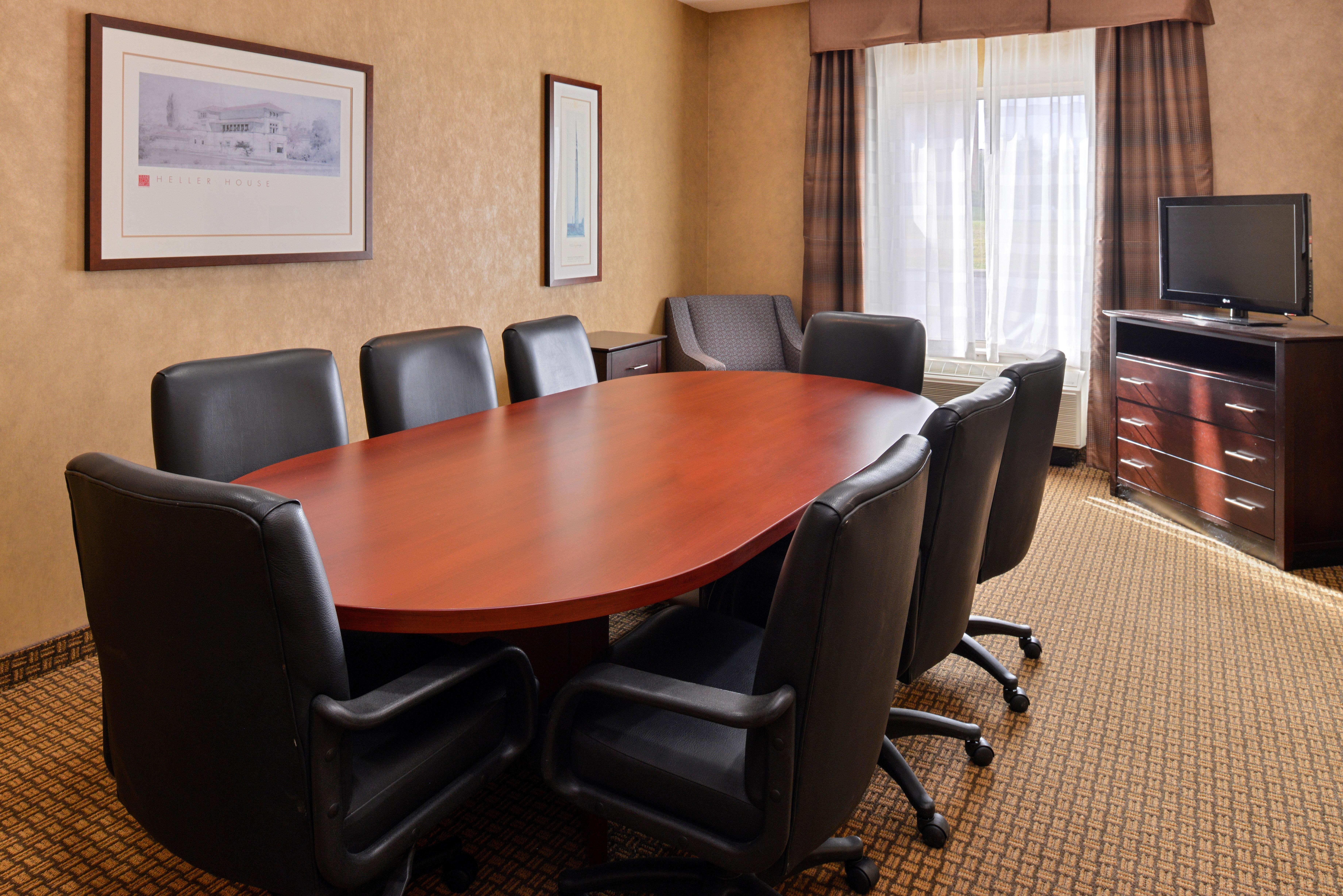 Holiday Inn Express Hotel & Suites Greenville By Ihg Dış mekan fotoğraf